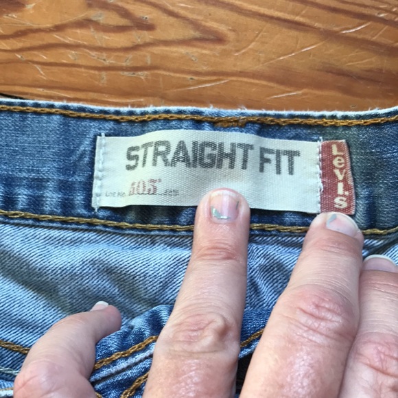 Distressed Levi cutoff Jean shorts 35 waist - Picture 8 of 11